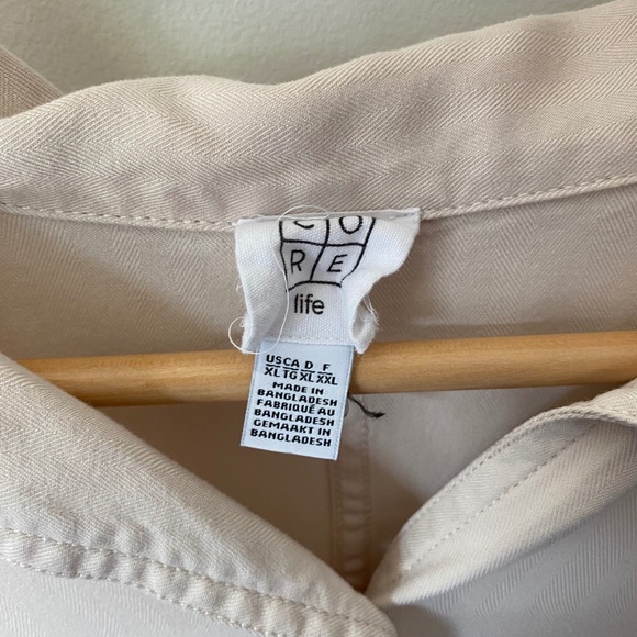 CORE life Blush Button-down Top | Size M - Picture 3 of 5